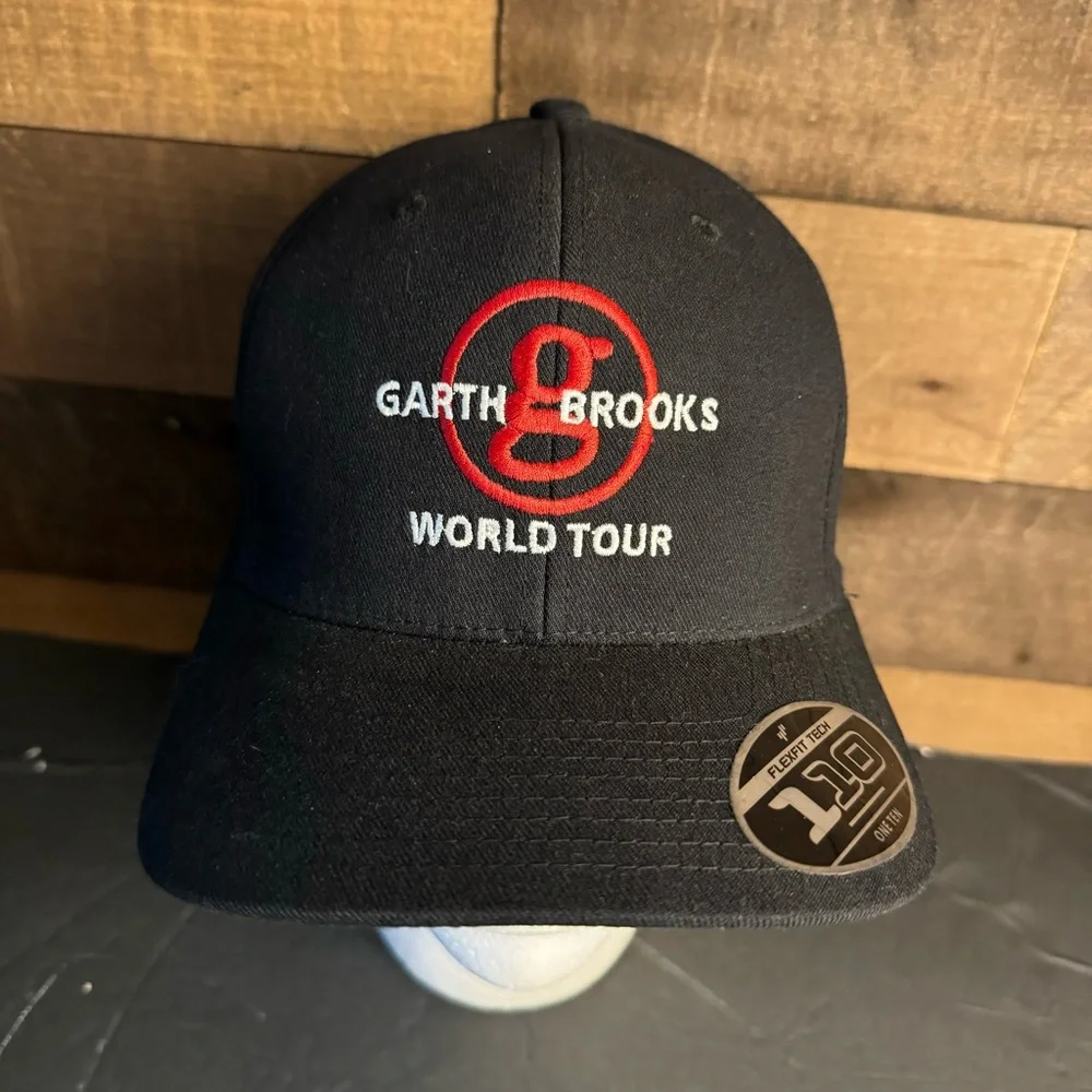 Garth Brooks World Tour Hat Red Logo Cap Black Trucker Dad hat One Ten Flexfit‎